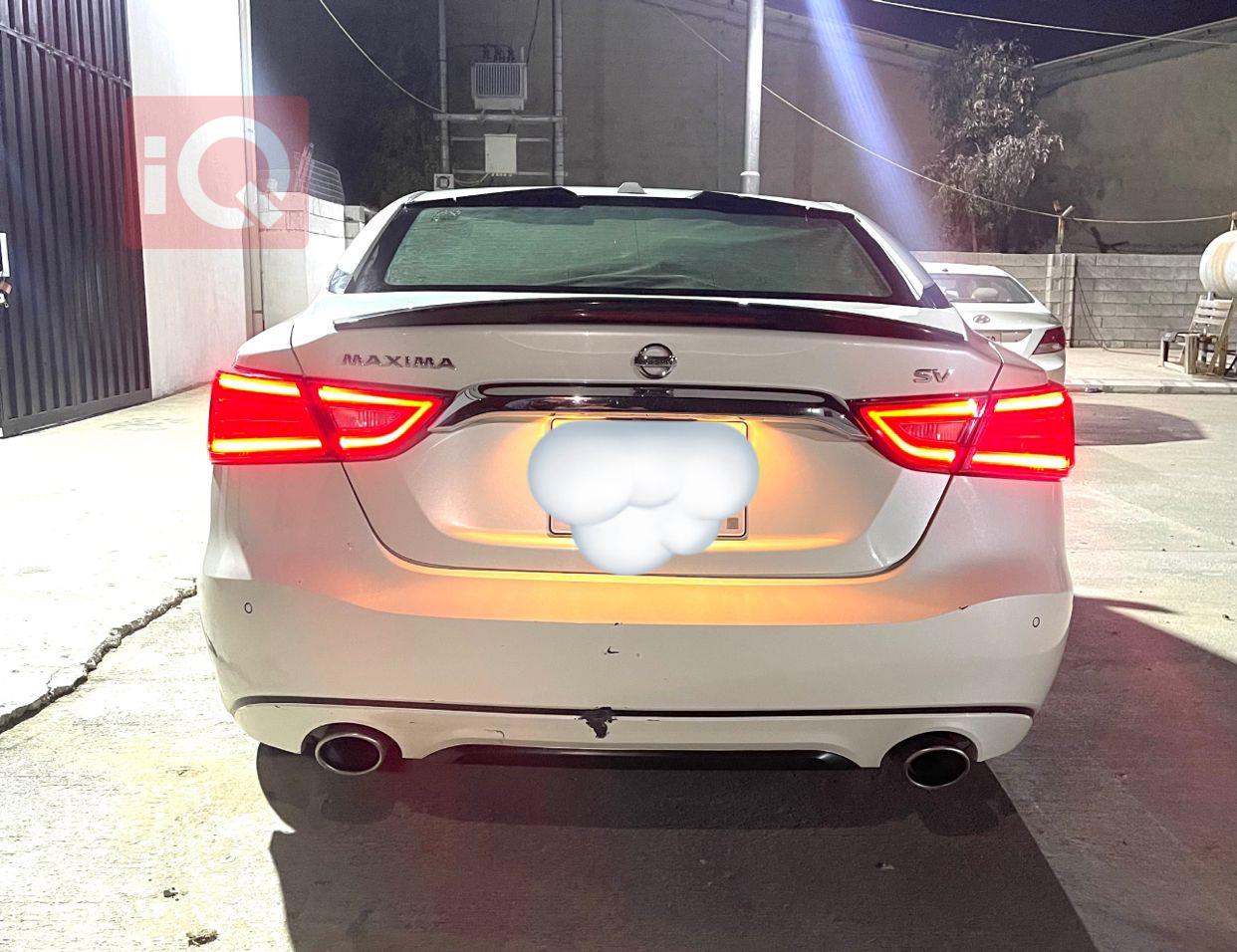 Nissan Maxima